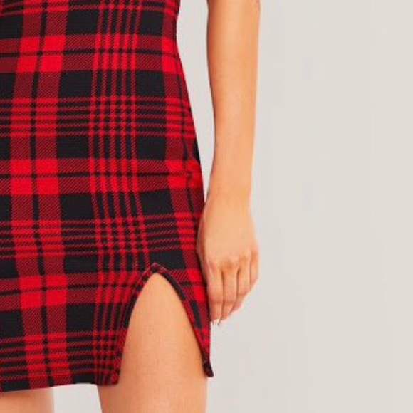 Latest collections women's red and black dresses - Picture 8 of 9